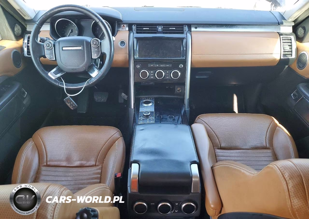 2017 Land Rover Discovery First Edition VIN:SALRTBBV4HA015246 - 8