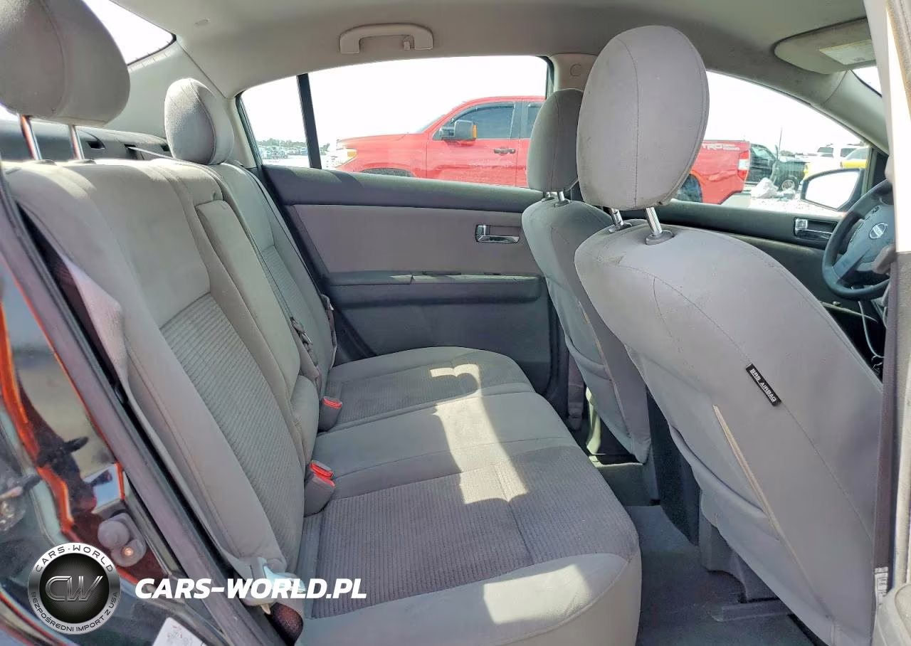 2010 Nissan Sentra 2.0 VIN:3N1AB6AP2AL671884 - 10