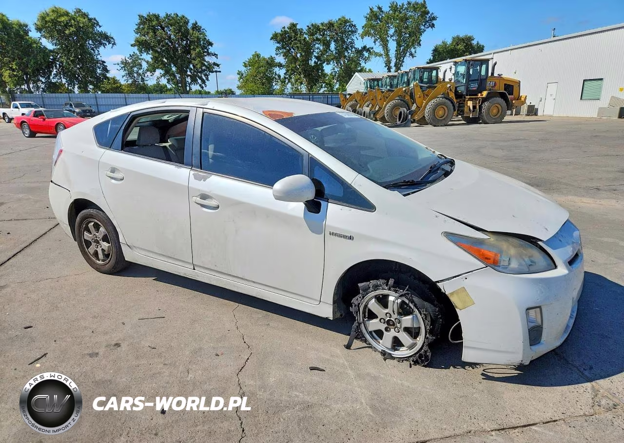 2010 Toyota Prius Ii VIN:JTDKN3DU3A0137945 - 4