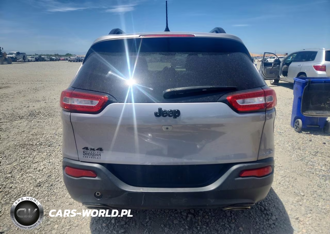2018 Jeep Cherokee Latitude VIN:1C4PJMCX5JD508910 - 6