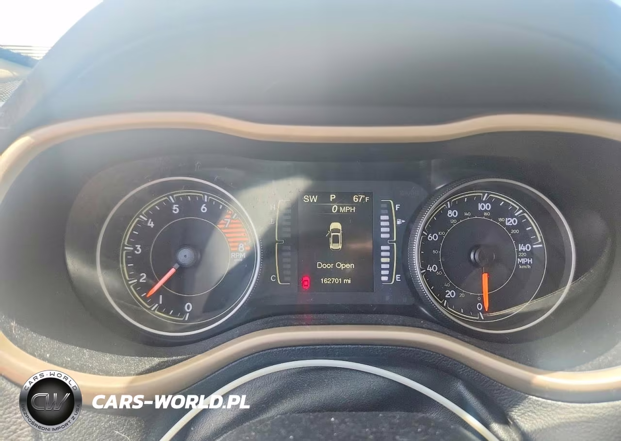 2018 Jeep Cherokee Latitude VIN:1C4PJMCX5JD508910 - 9