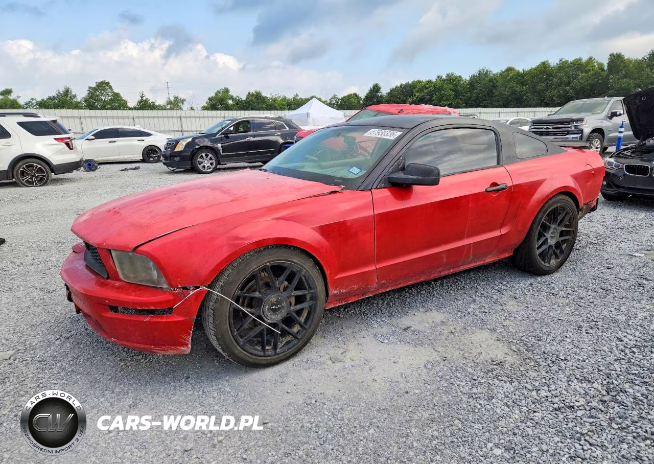 2005 Ford Mustang