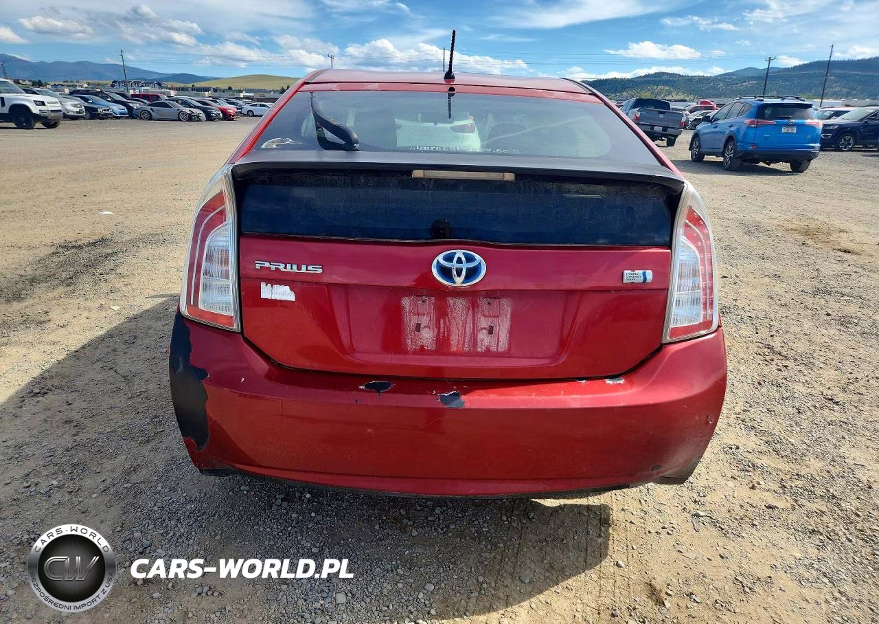 2012 Toyota Prius Two VIN:JTDKN3DU3C1549442 - 6