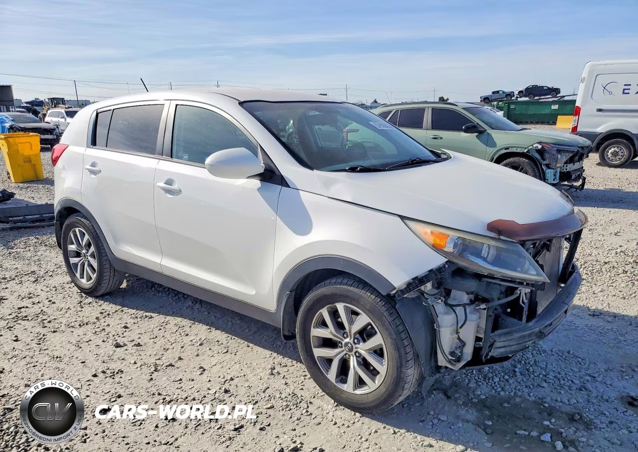 2016 Kia Sportage Lx VIN:KNDPBCACXG7800888 - 4