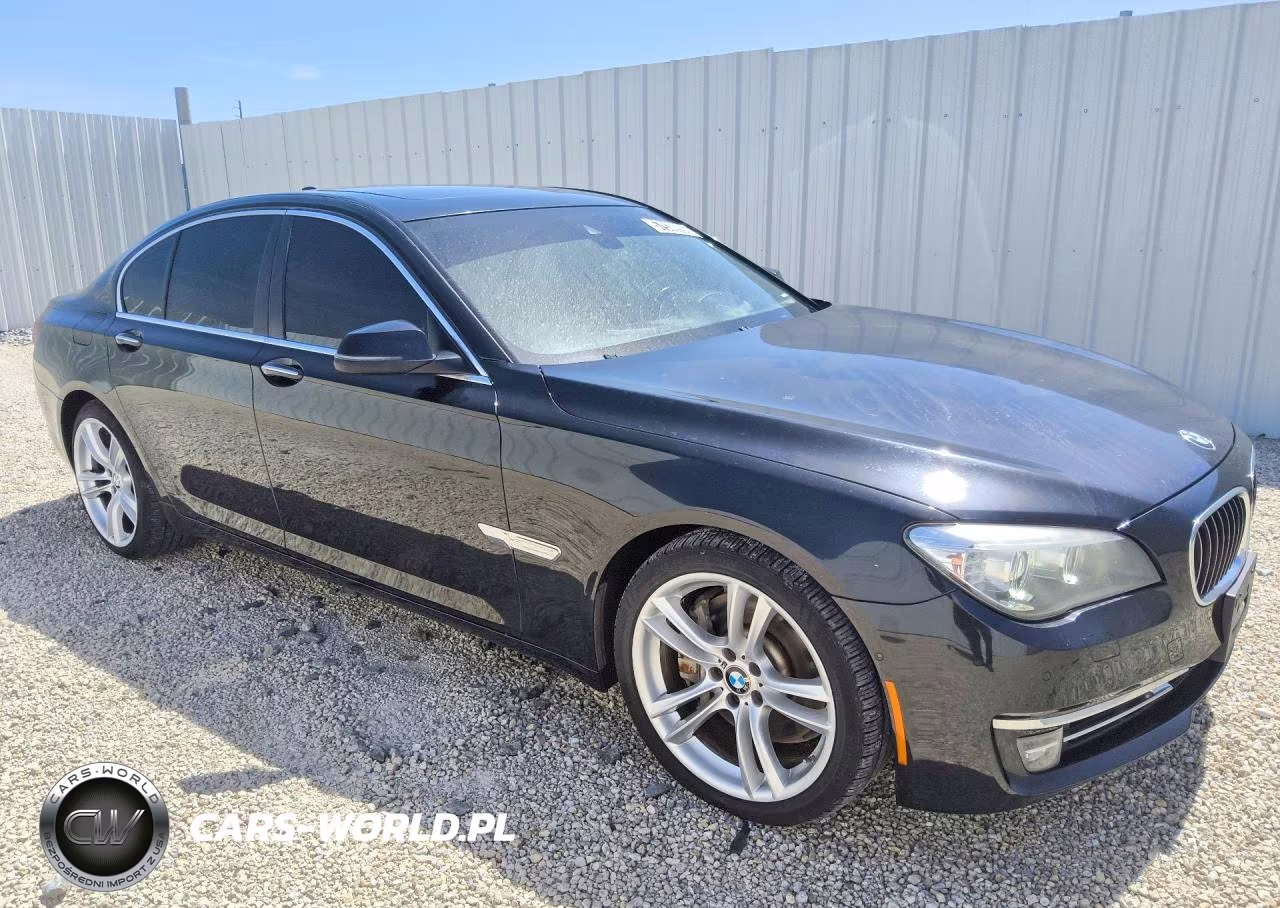 2013 BMW 750 I VIN:WBAYA8C55DC996578 - 4