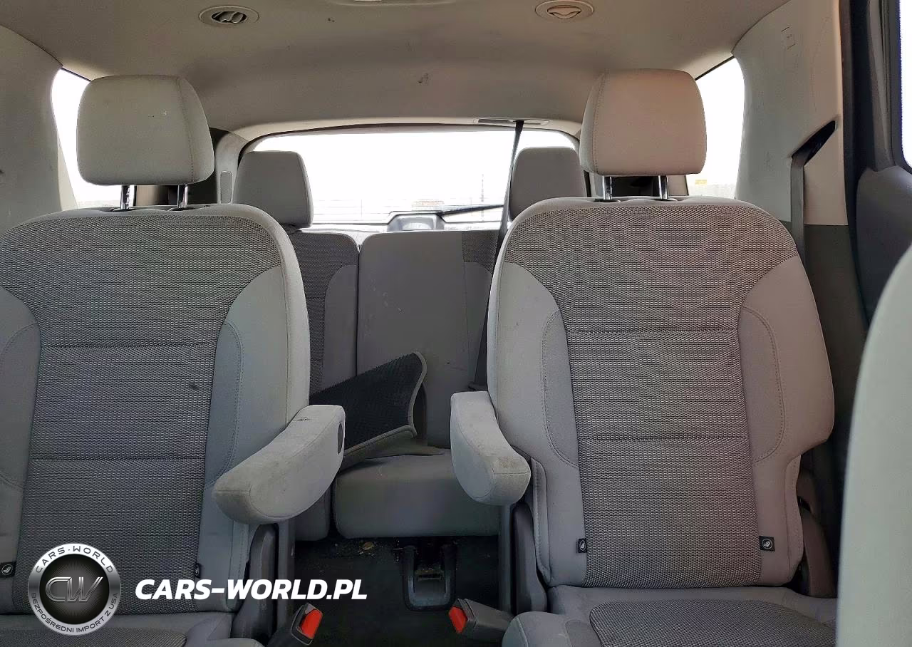 2021 Chevrolet Traverse Lt VIN:1GNERGKW8MJ152816 - 10