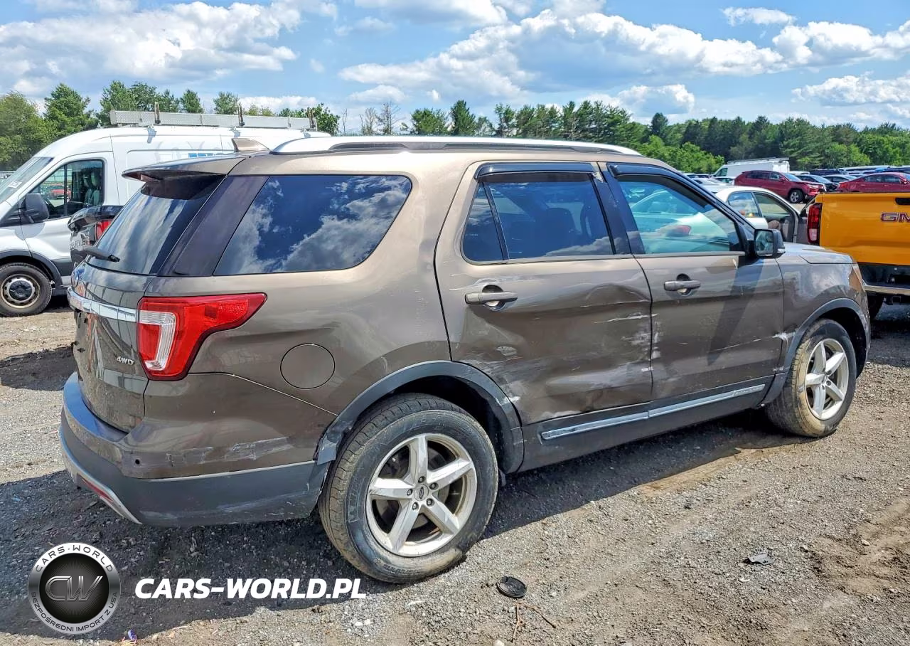2016 Ford Explorer Xlt VIN:1FM5K8D88GGB83207 - 3