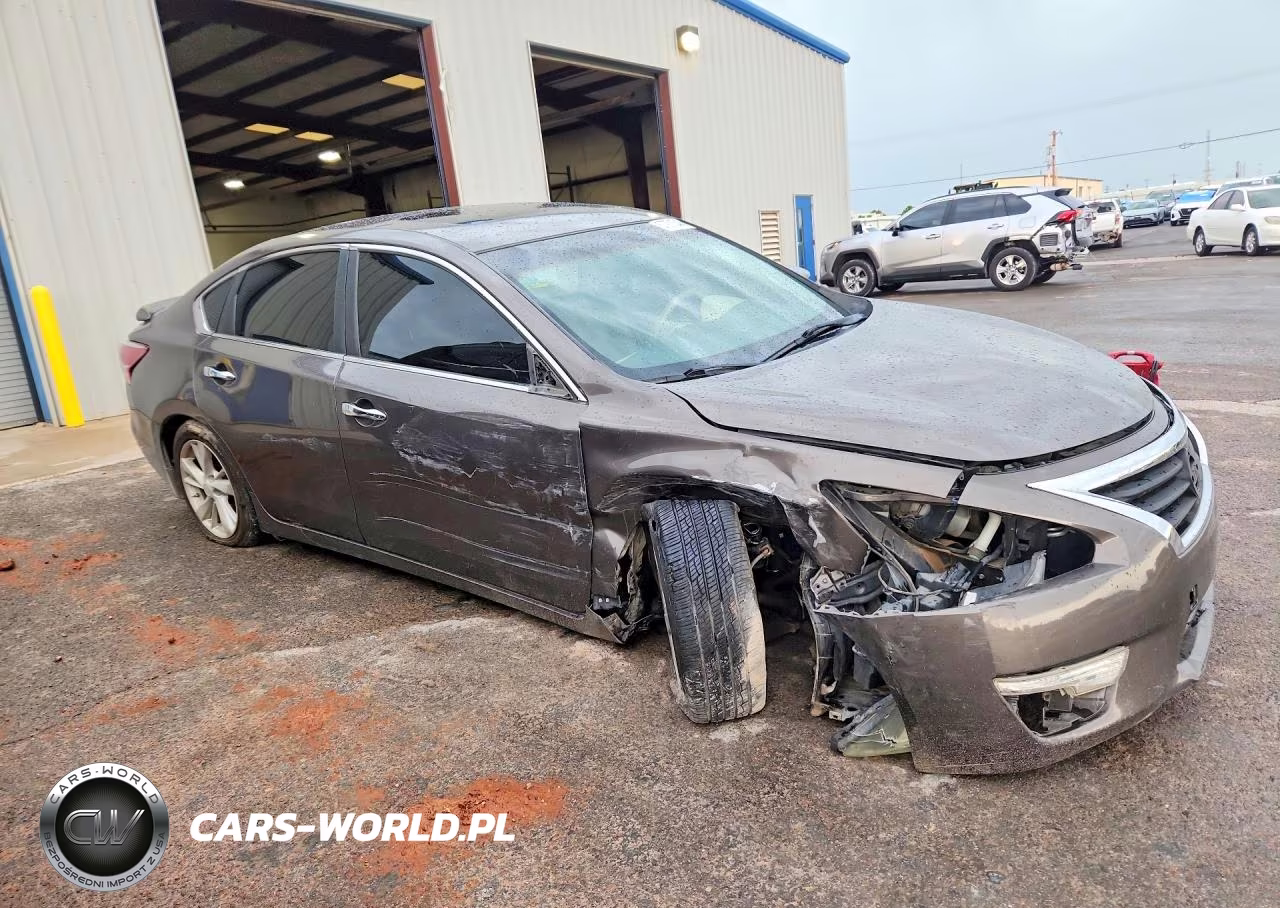 2013 Nissan Altima 2.5 VIN:1N4AL3AP6DN572813 - 4