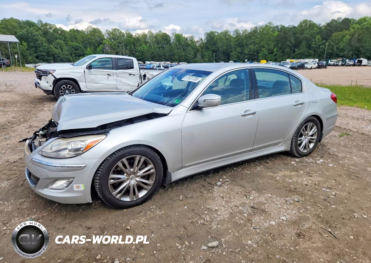 2013 Hyundai Genesis 3.8L – zdjęcie 1 z 12