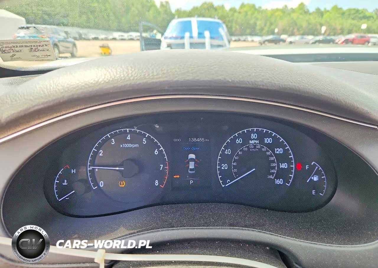 2013 Hyundai Genesis 3.8L VIN:KMHGC4DDXDU233758 - 9