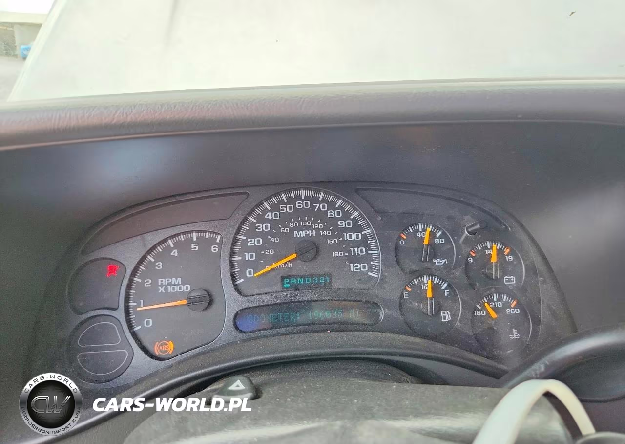 2005 GMC New Sierra C1500 VIN:1GTEC14X45Z160279 - 9