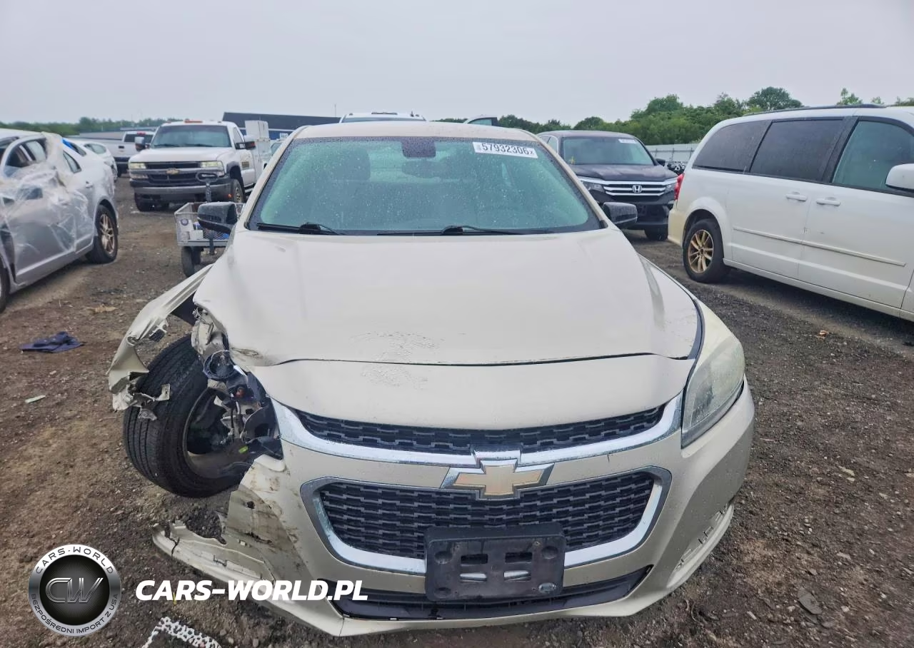 2014 Chevrolet Malibu Ls VIN:1G11B5SL4EF289402 - 5