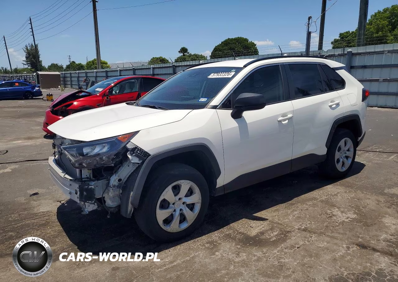 TOYOTA RAV4 LE – zdjęcie 1 z 14