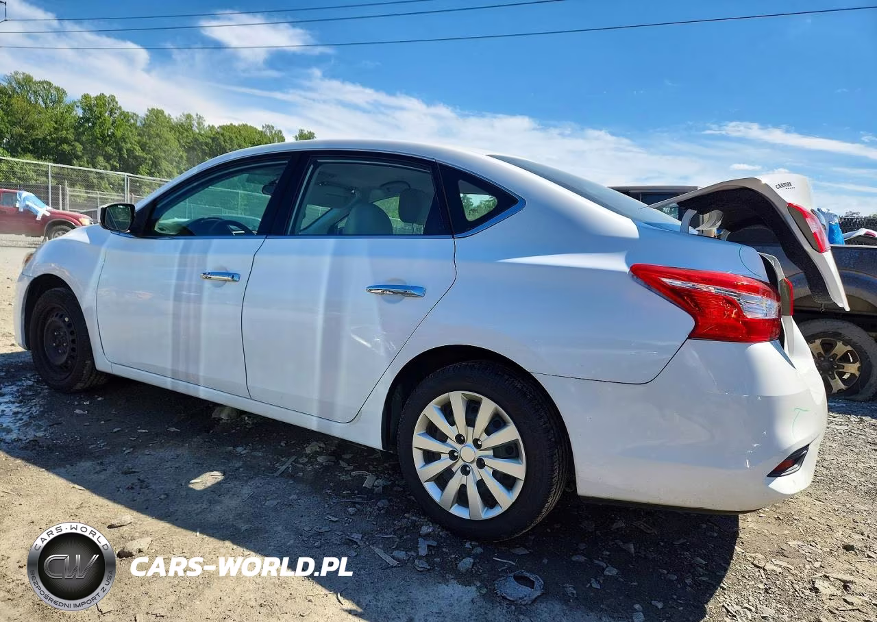2017 Nissan Sentra S VIN:3N1AB7AP1HY329300 - 2