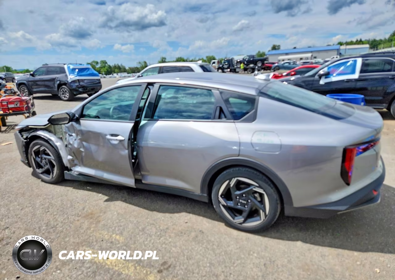 2025 Kia K4 VIN:3KPFU4DE5SE017673 - 2