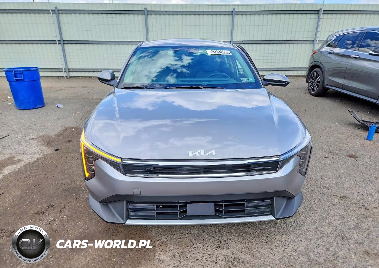 2025 Kia K4 VIN:3KPFU4DE5SE017673 - 5