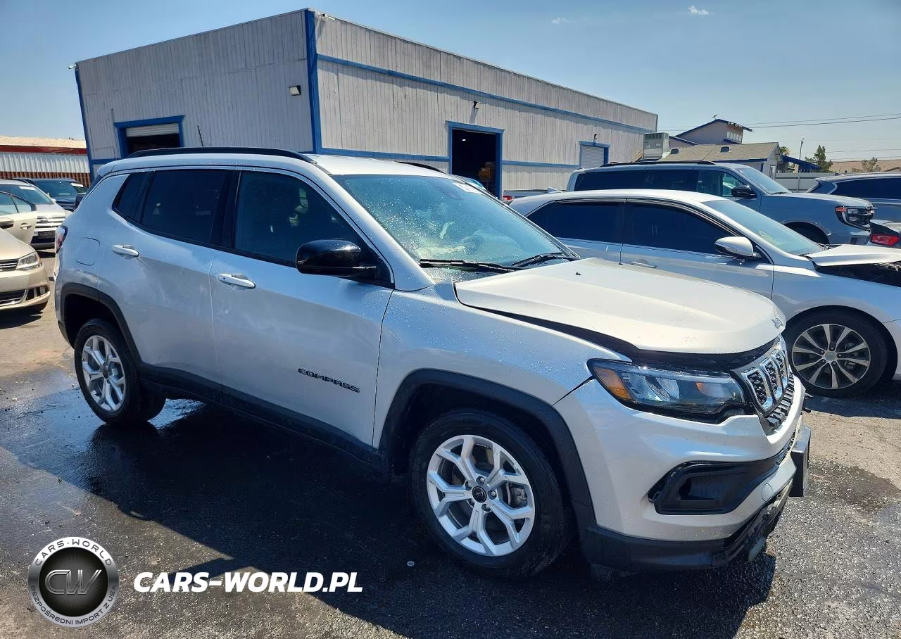 2025 Jeep Compass Latitude VIN:3C4NJDBN7ST620398 - 4