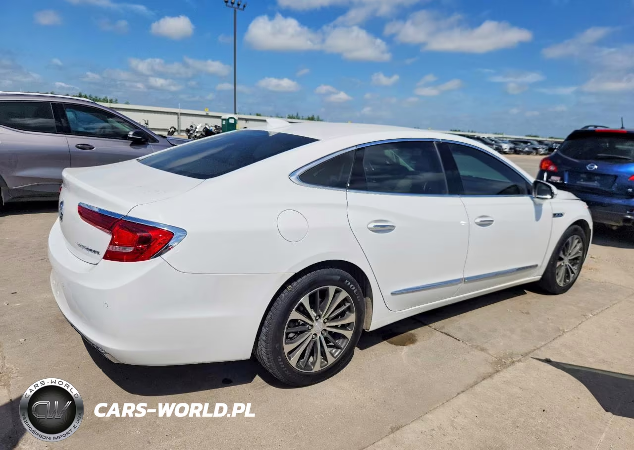 2017 Buick Lacrosse Essence VIN:1G4ZP5SS5HU179716 - 3