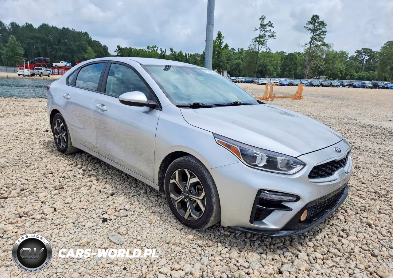 2021 Kia Forte Lxs VIN:3KPF24AD8ME331967 - 4