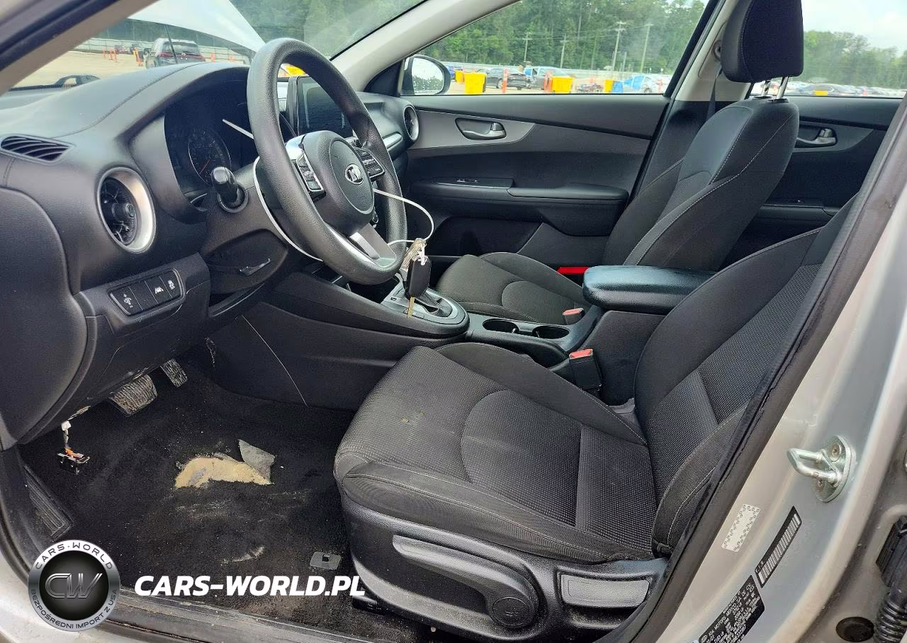 2021 Kia Forte Lxs VIN:3KPF24AD8ME331967 - 7