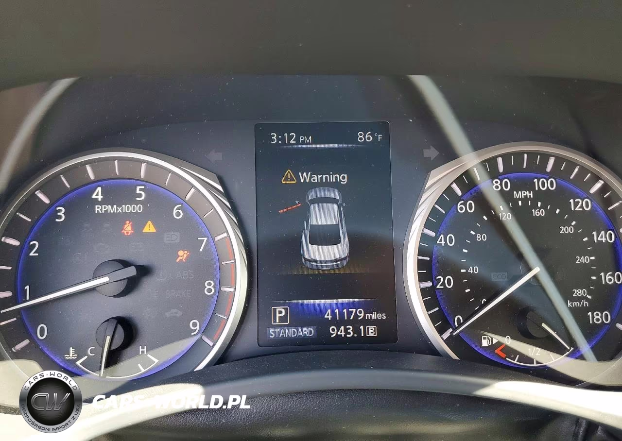 2018 Infiniti Q60 3.0T Luxe VIN:JN1EV7ELXJM390198 - 9