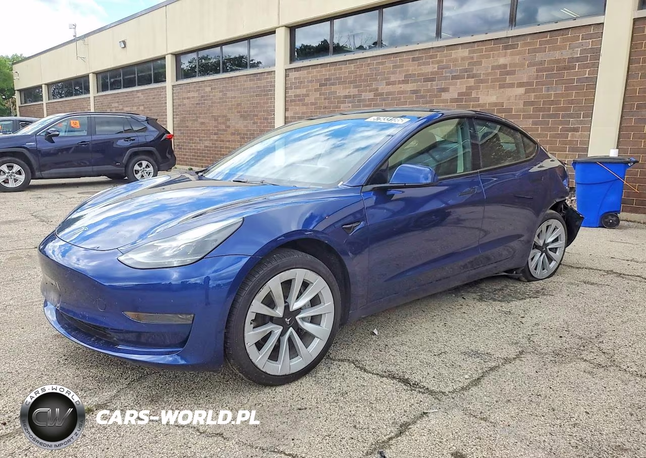 2022 Tesla Model 3 – zdjęcie 1 z 12