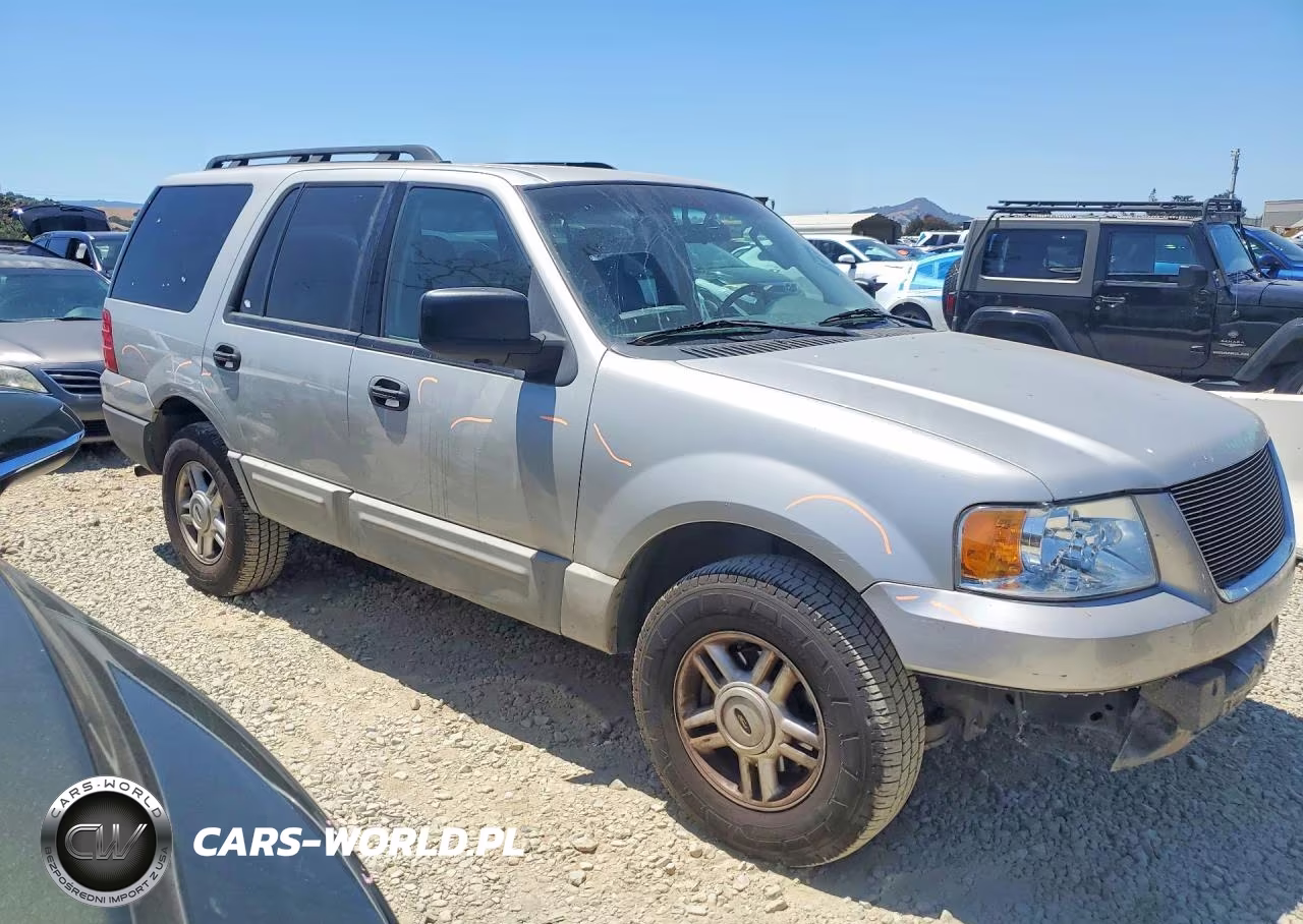 2005 Ford Expedition Xls VIN:1FMPU13565LA20013 - 4