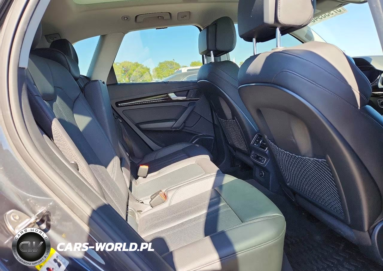 2018 Audi Q5 Premium Plus VIN:WA1BNAFY3J2214610 - 11