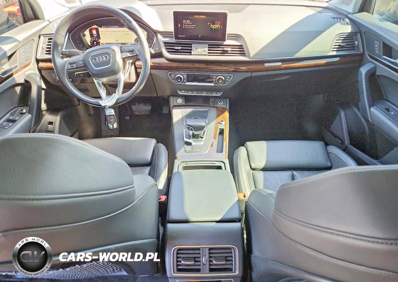 2018 Audi Q5 Premium Plus VIN:WA1BNAFY3J2214610 - 8