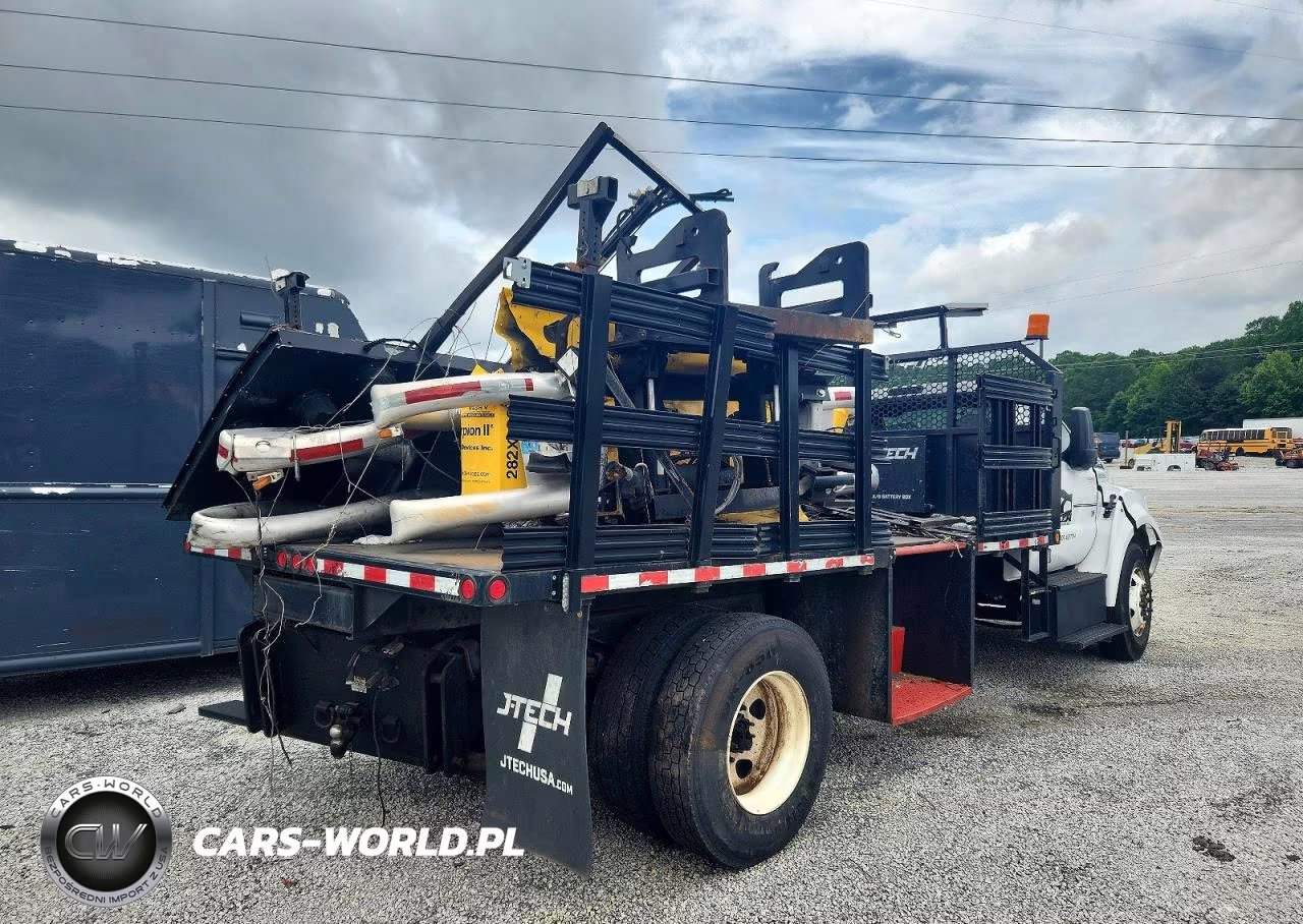 2023 Ford F650 Super Duty VIN:1FDNF6AN5PDF07055 - 4