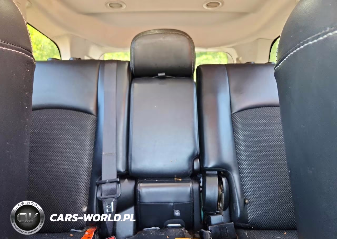 2019 Dodge Journey Crossroad VIN:3C4PDCGG8KT716707 - 10