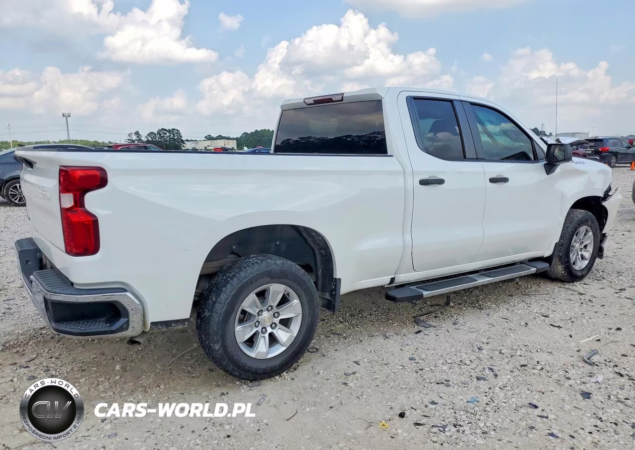 2019 Chevrolet Silverado C1500 VIN:1GCRWAEH8KZ235450 - 3