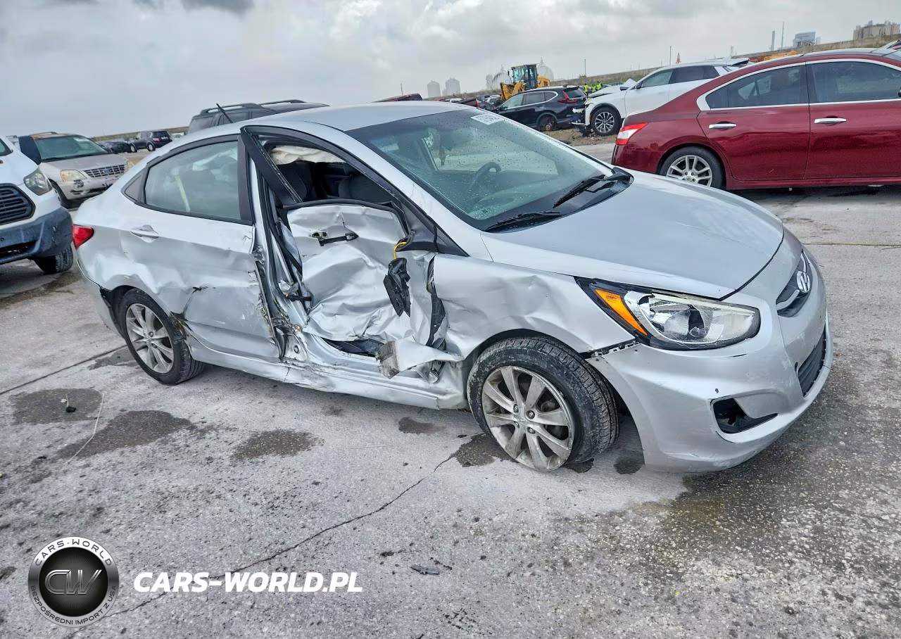 2016 Hyundai Accent Se VIN:KMHCT4AE4GU942685 - 4