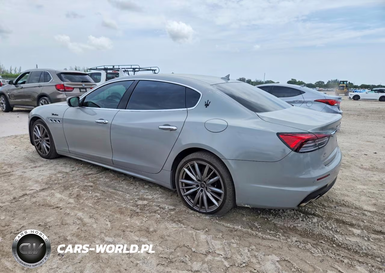 2022 Maserati Quattroporte Modena VIN:ZAM56YRM2N1385101 - 2