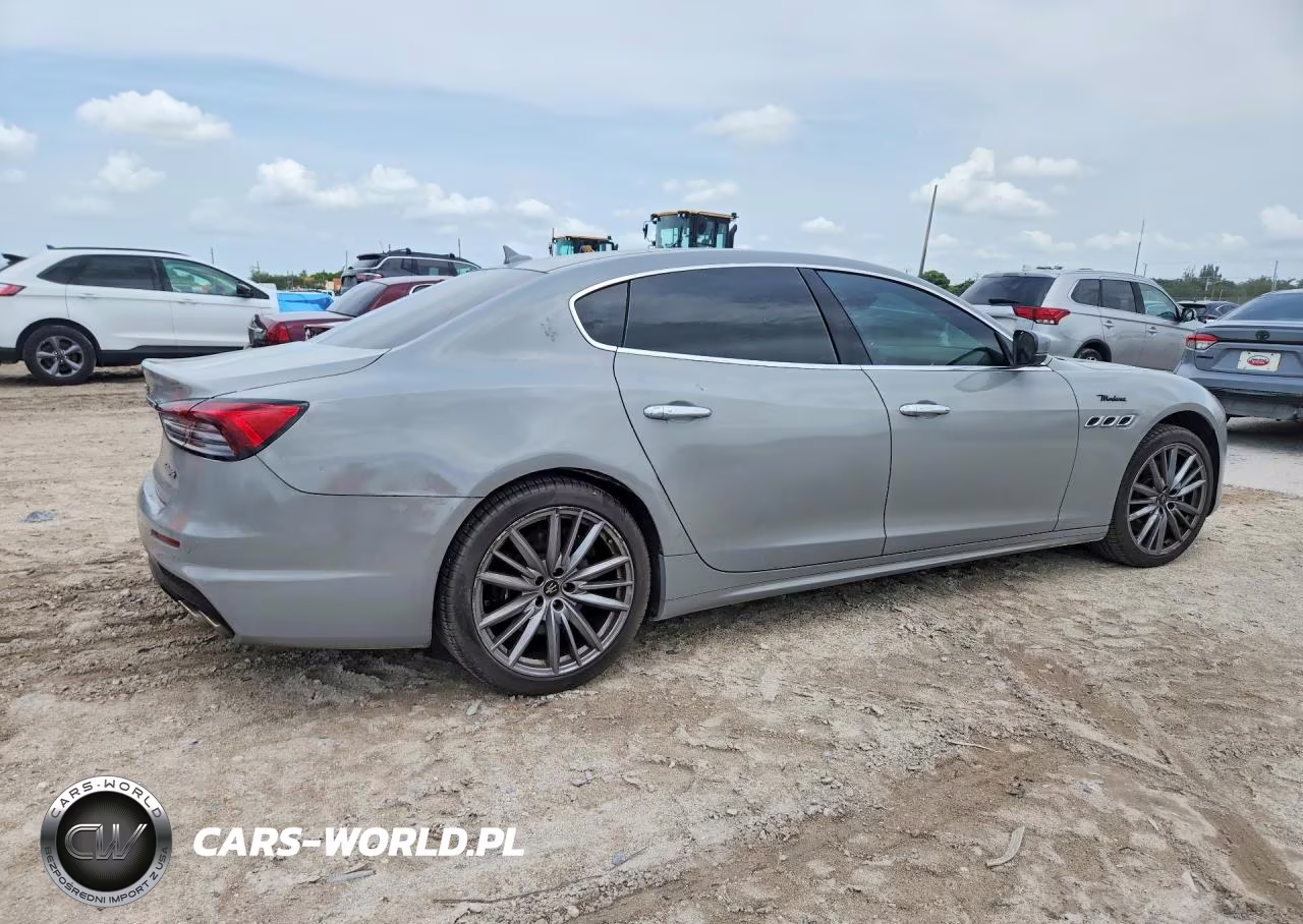 2022 Maserati Quattroporte Modena VIN:ZAM56YRM2N1385101 - 3