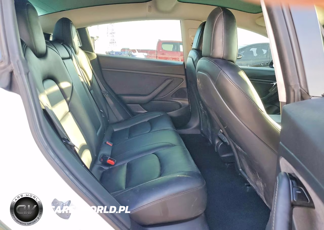 2020 Tesla Model 3 VIN:5YJ3E1EB7LF638525 - 10