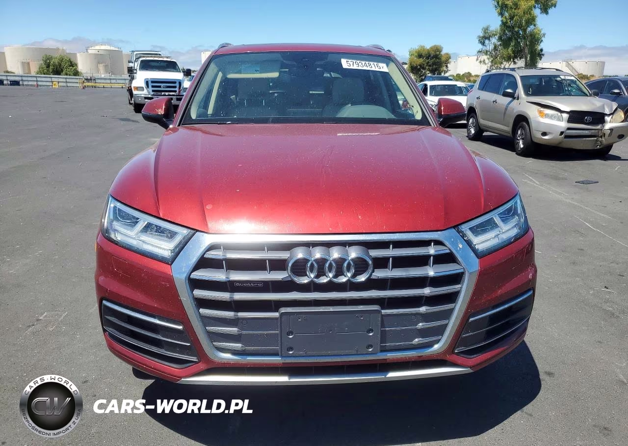 2018 Audi Q5 Premium Plus VIN:WA1BNAFY4J2165224 - 5