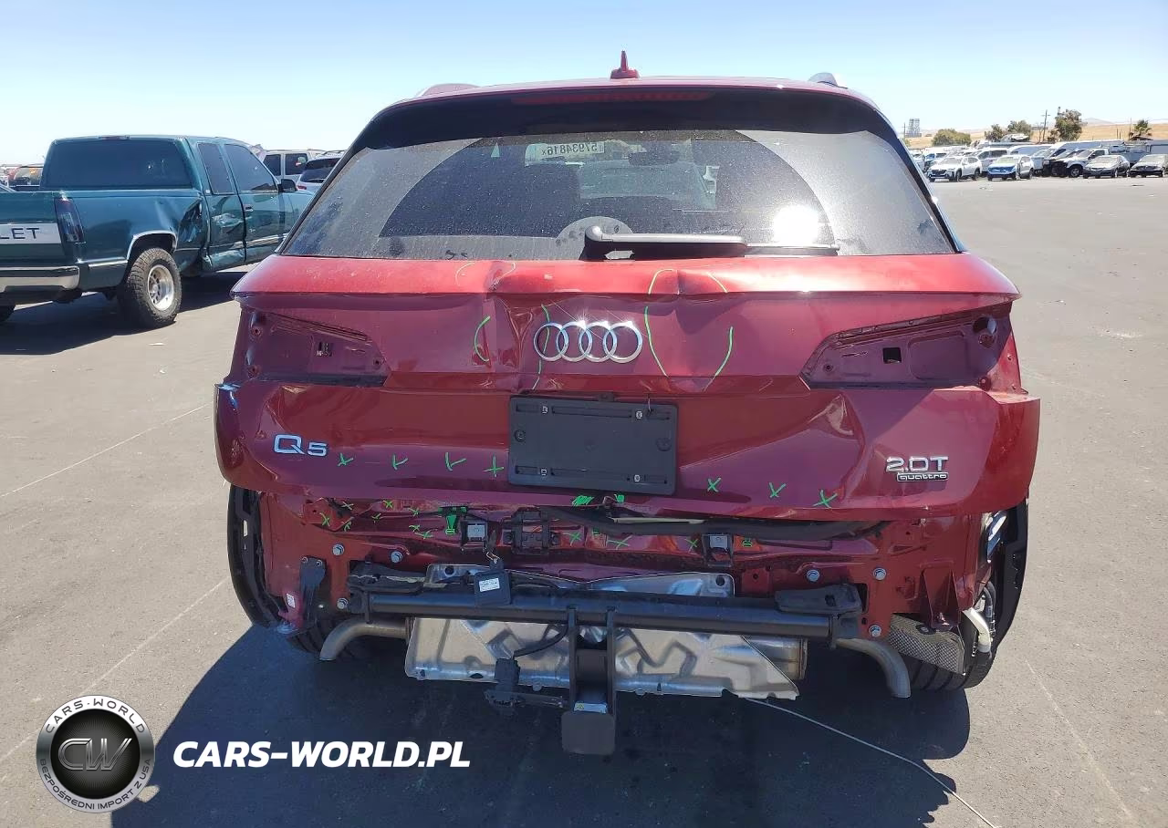 2018 Audi Q5 Premium Plus VIN:WA1BNAFY4J2165224 - 6