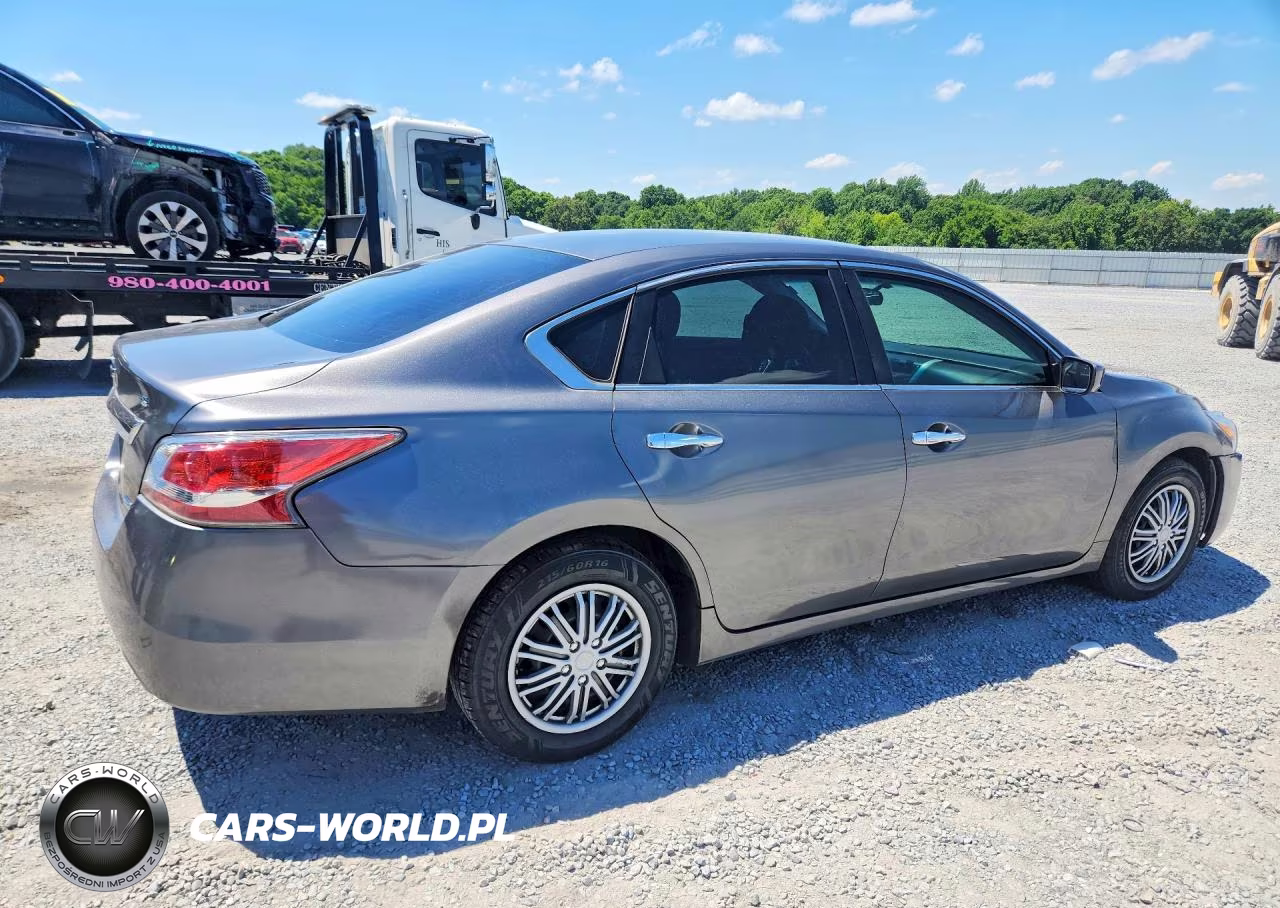 2014 Nissan Altima 2.5 S VIN:1N4AL3AP0EN355159 - 3