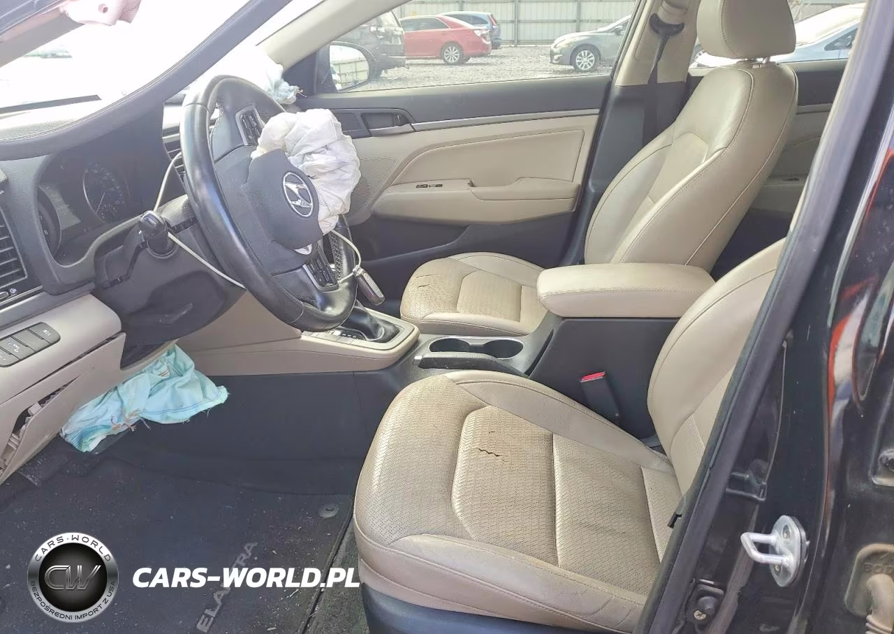 2017 Hyundai Elantra Limited VIN:KMHD84LFXHU074124 - 7