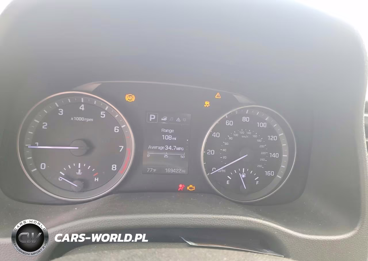 2017 Hyundai Elantra Limited VIN:KMHD84LFXHU074124 - 9