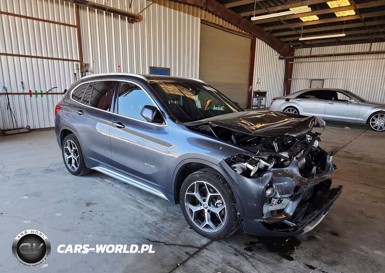2018 BMW X1 VIN:WBXHT3C37J5F91908 - 4