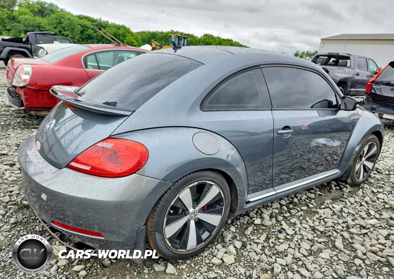 2012 Volkswagen Beetle Turbo VIN:3VWVA7AT7CM640046 - 3