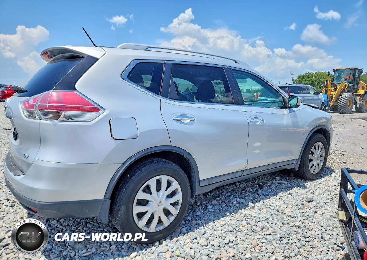 2015 Nissan Rogue Sv VIN:5N1AT2ML7FC807601 - 3