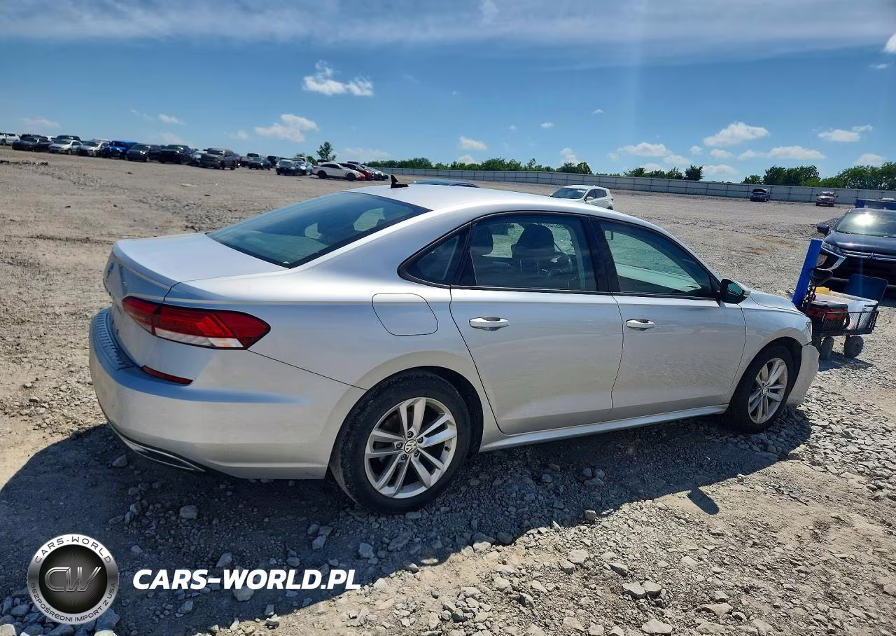 2021 Volkswagen Passat S VIN:1VWAA7A37MC012893 - 3