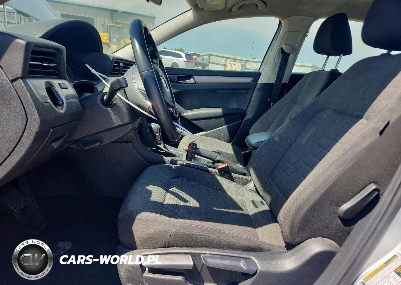 2021 Volkswagen Passat S VIN:1VWAA7A37MC012893 - 7