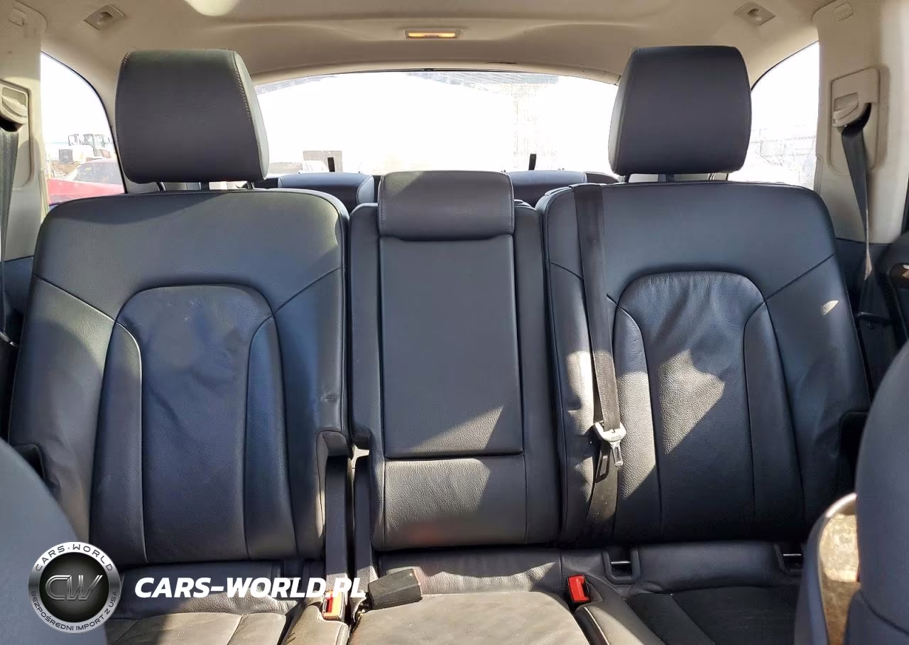 2012 Audi Q7 Premium Plus VIN:WA1LGAFE7CD004068 - 10