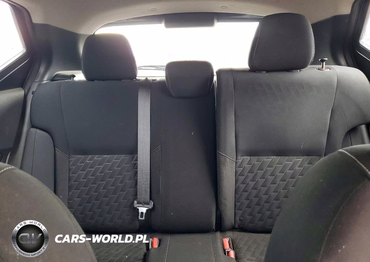 2021 Nissan Kicks S VIN:3N1CP5BVXML465881 - 10