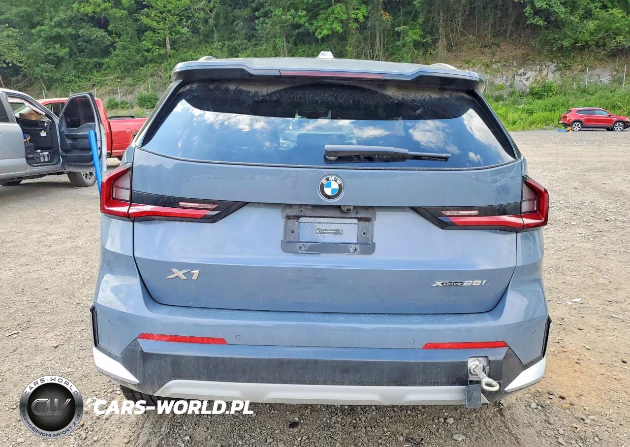 2026 BMW X1 xDrive28I VIN:WBX73EF00T5627897 - 6