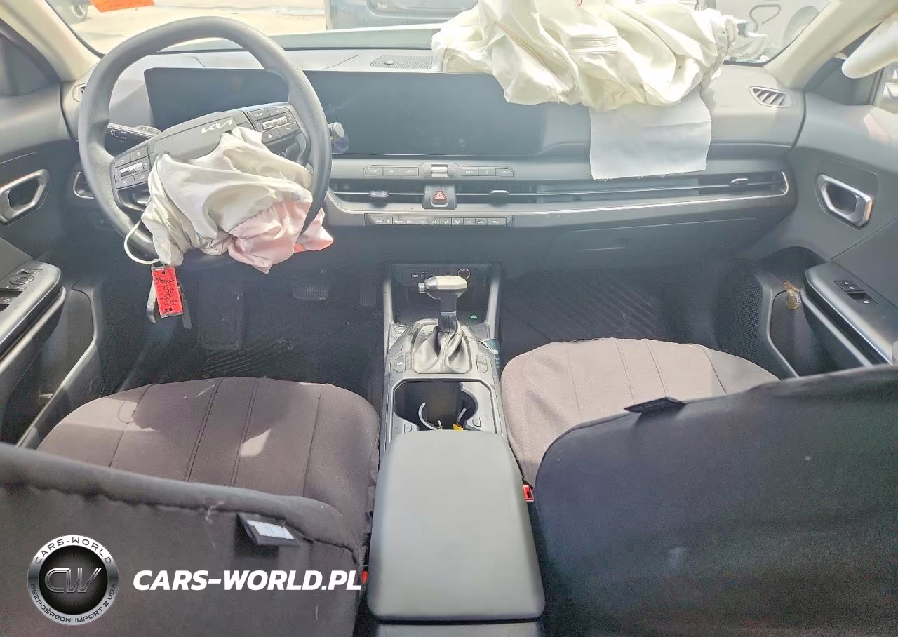 2025 Kia K4 Lx VIN:3KPFT4DE0SE238536 - 8